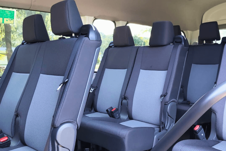 a group of luggage sitting on top of a car